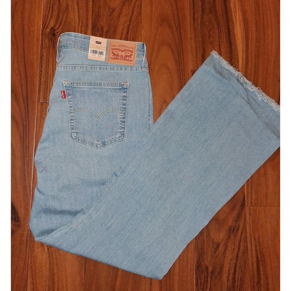 Levi's Women 726 High Rise Flare Jeans 34x32